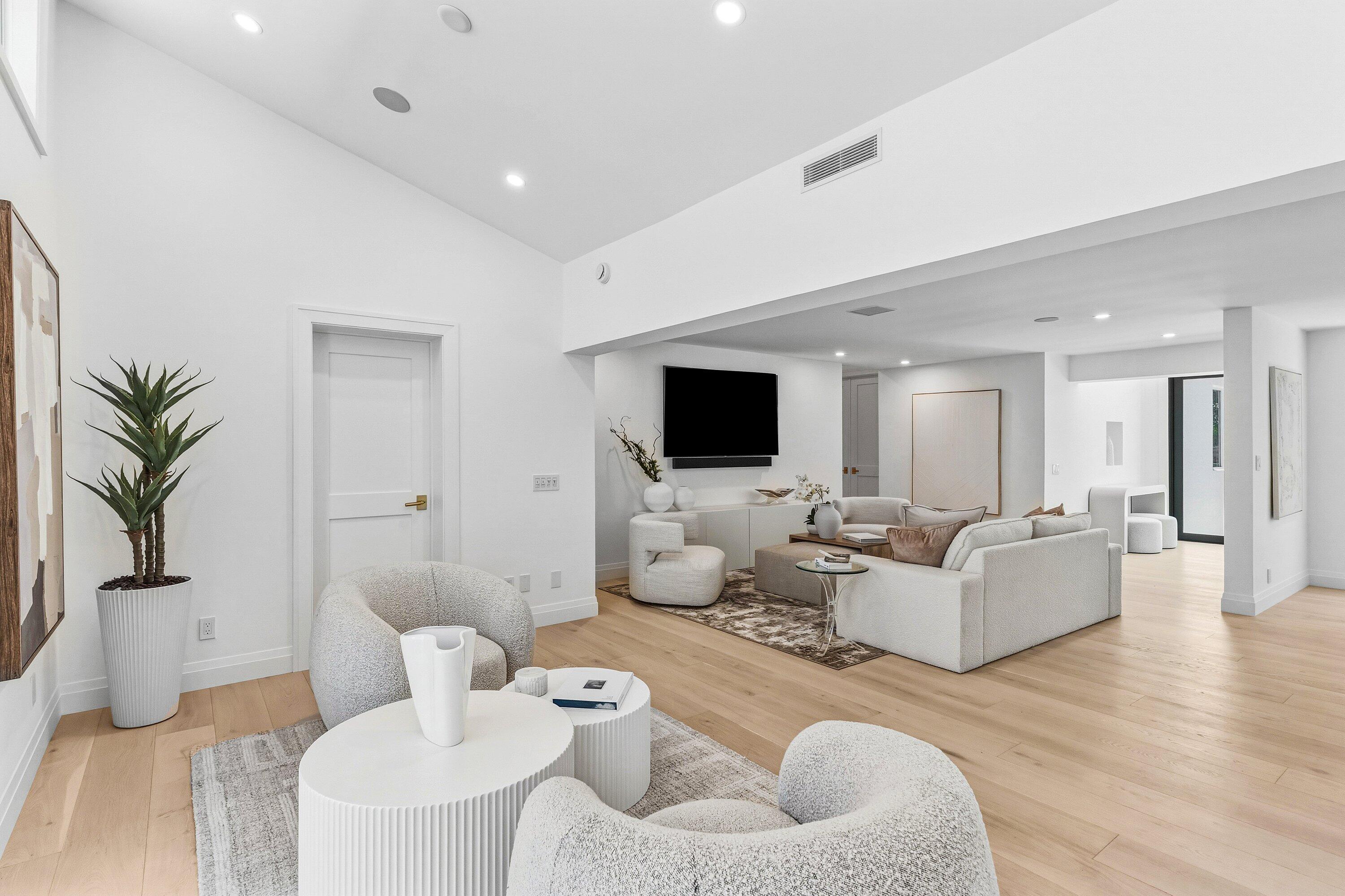 BOCA RATON RIVIERA - Residential Lease