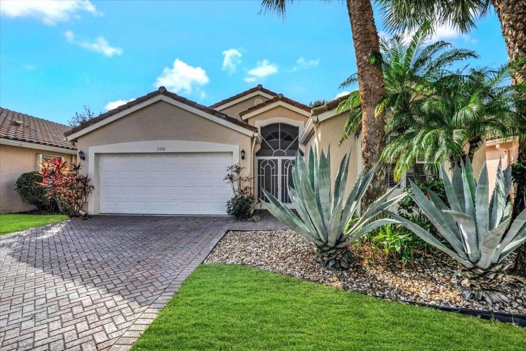 Photo of 5350 Angel Wing Drive, Boynton Beach, FL 33437 (MLS # R11147663)