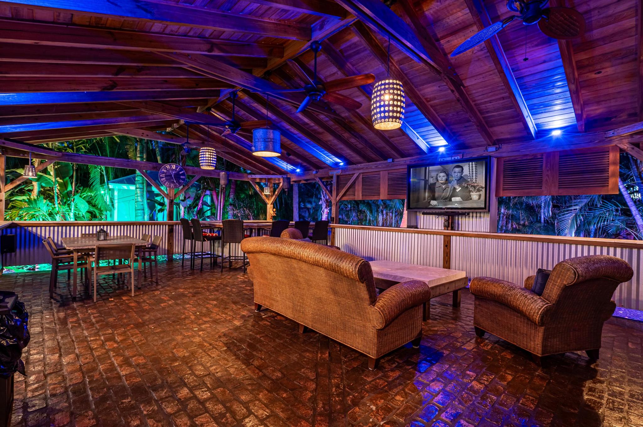 S/D OF 9-46-43 IN - Residential