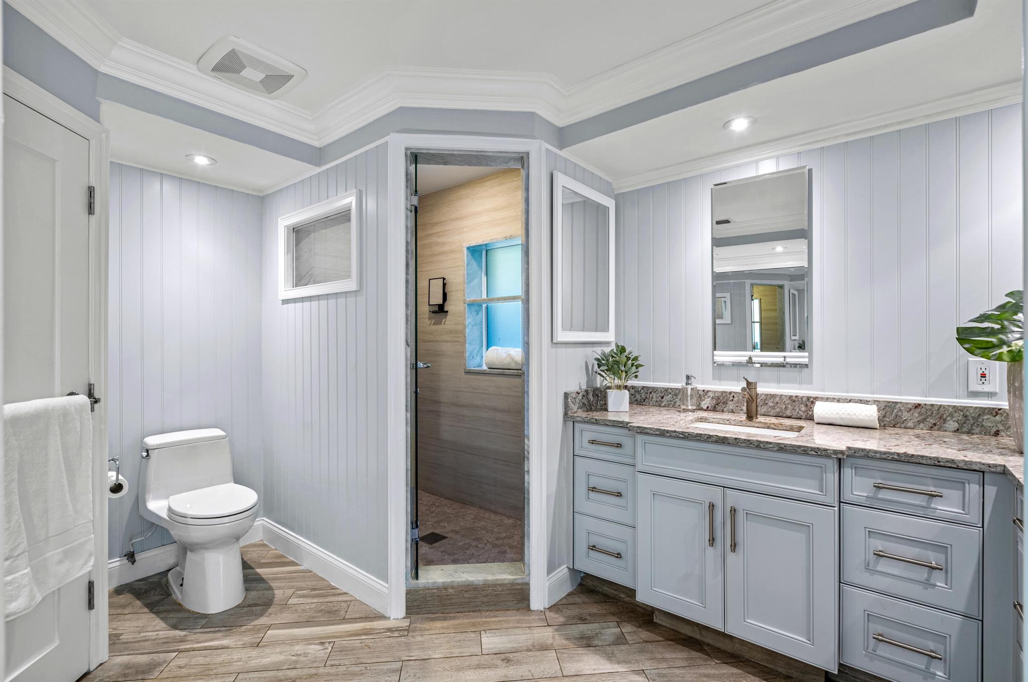 S/D OF 9-46-43 IN - Residential