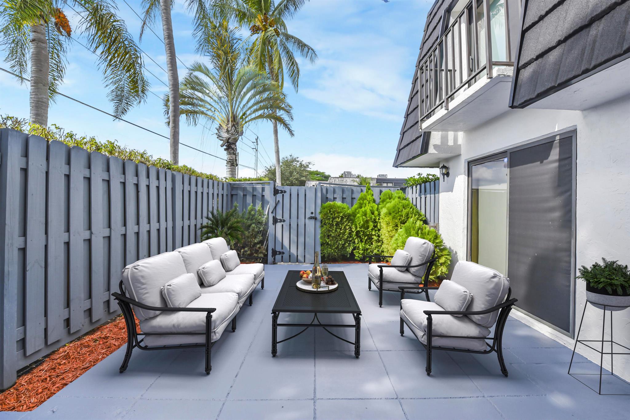 WOODLANDS OF PALM SPRINGS - Residential