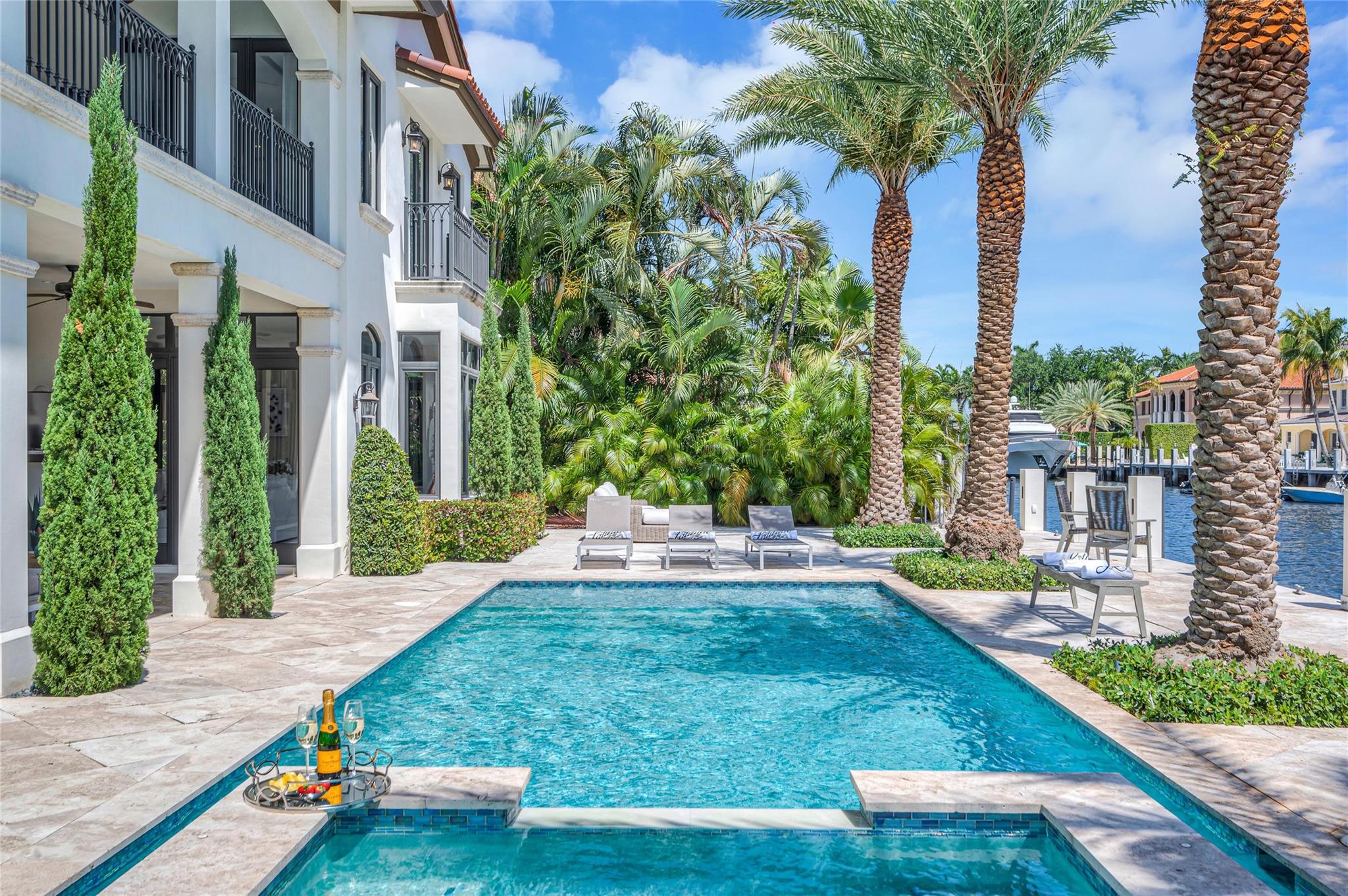 Nurmi Isles Island 3 - Residential Lease