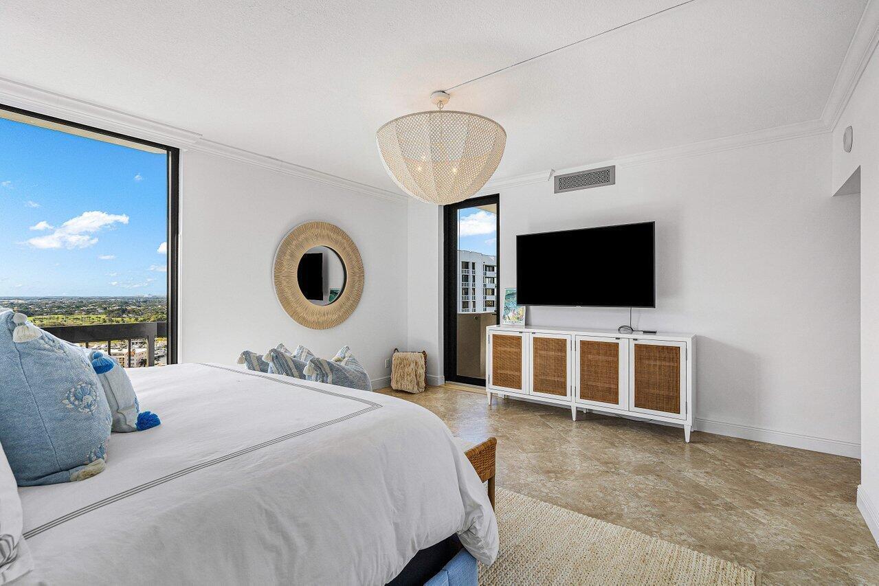 OLD PORT COVE CONDO FIVE - Residential