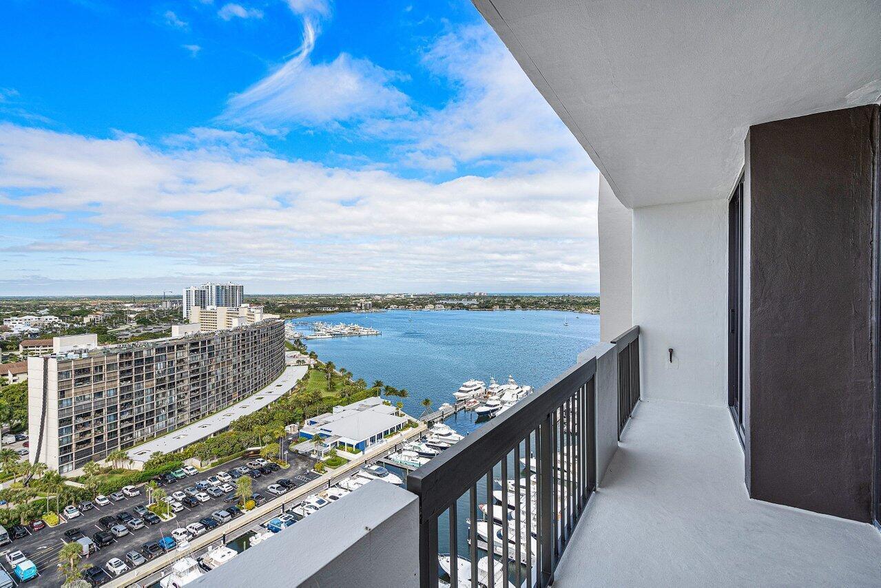 OLD PORT COVE CONDO FIVE - Residential
