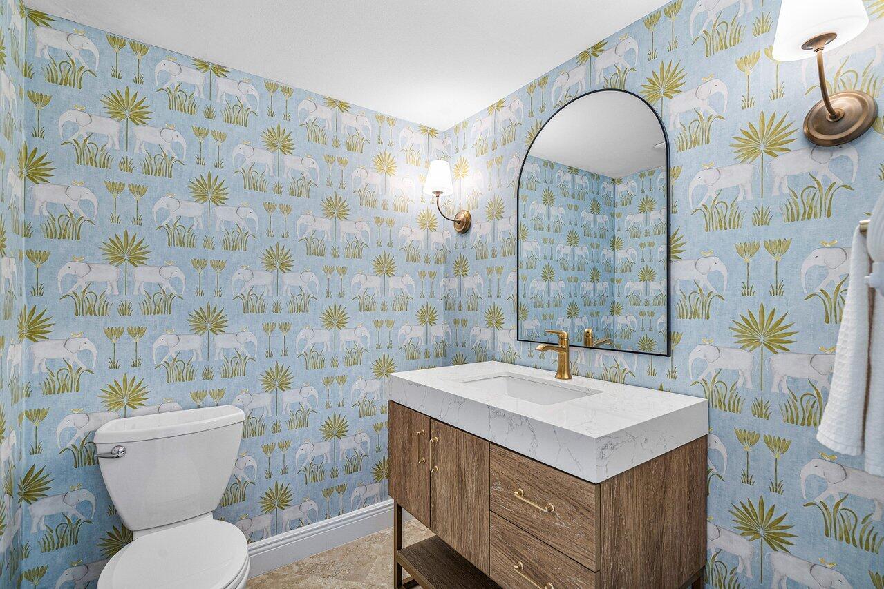 OLD PORT COVE CONDO FIVE - Residential