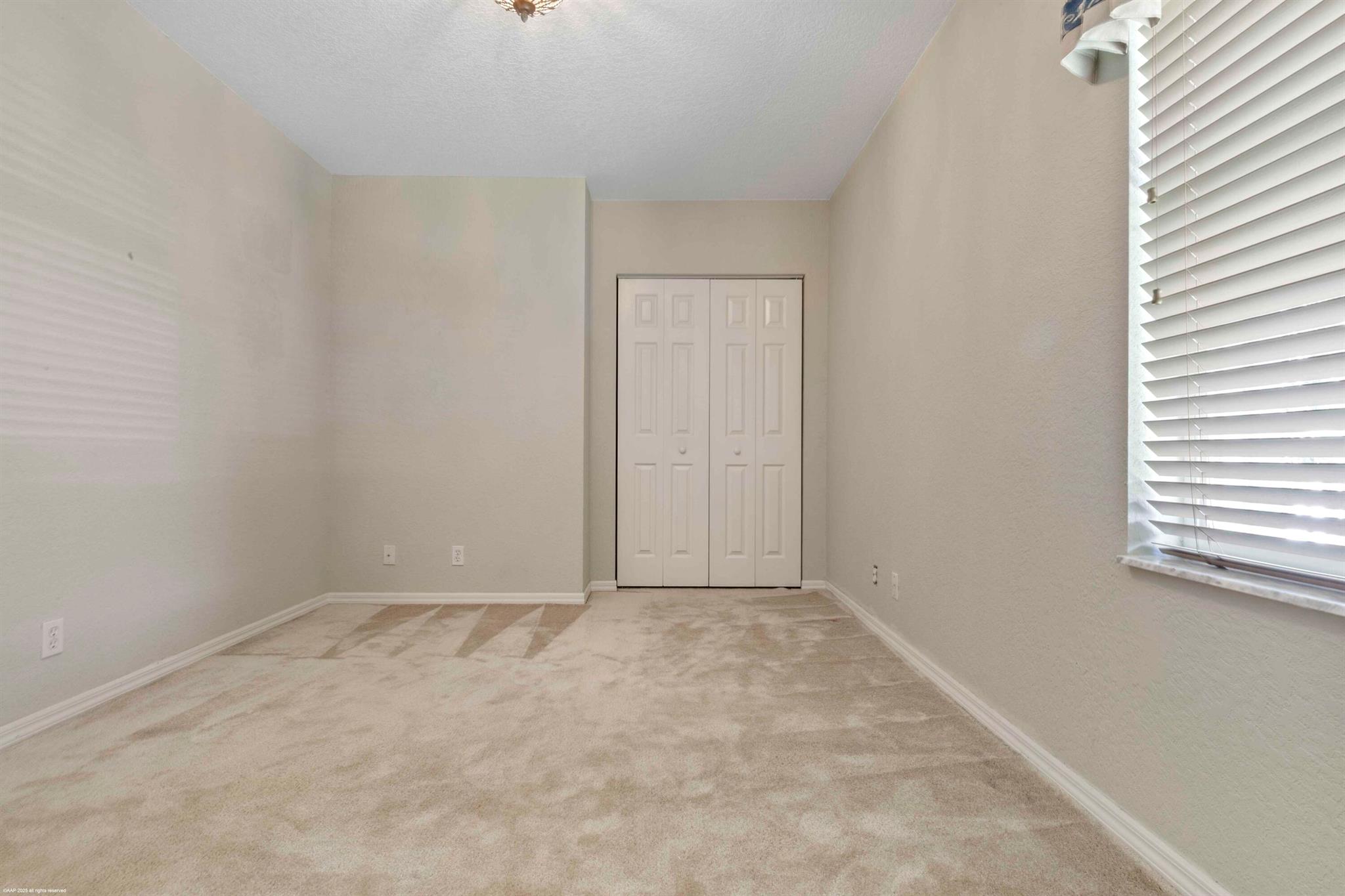 TOWNE PLACE - Residential