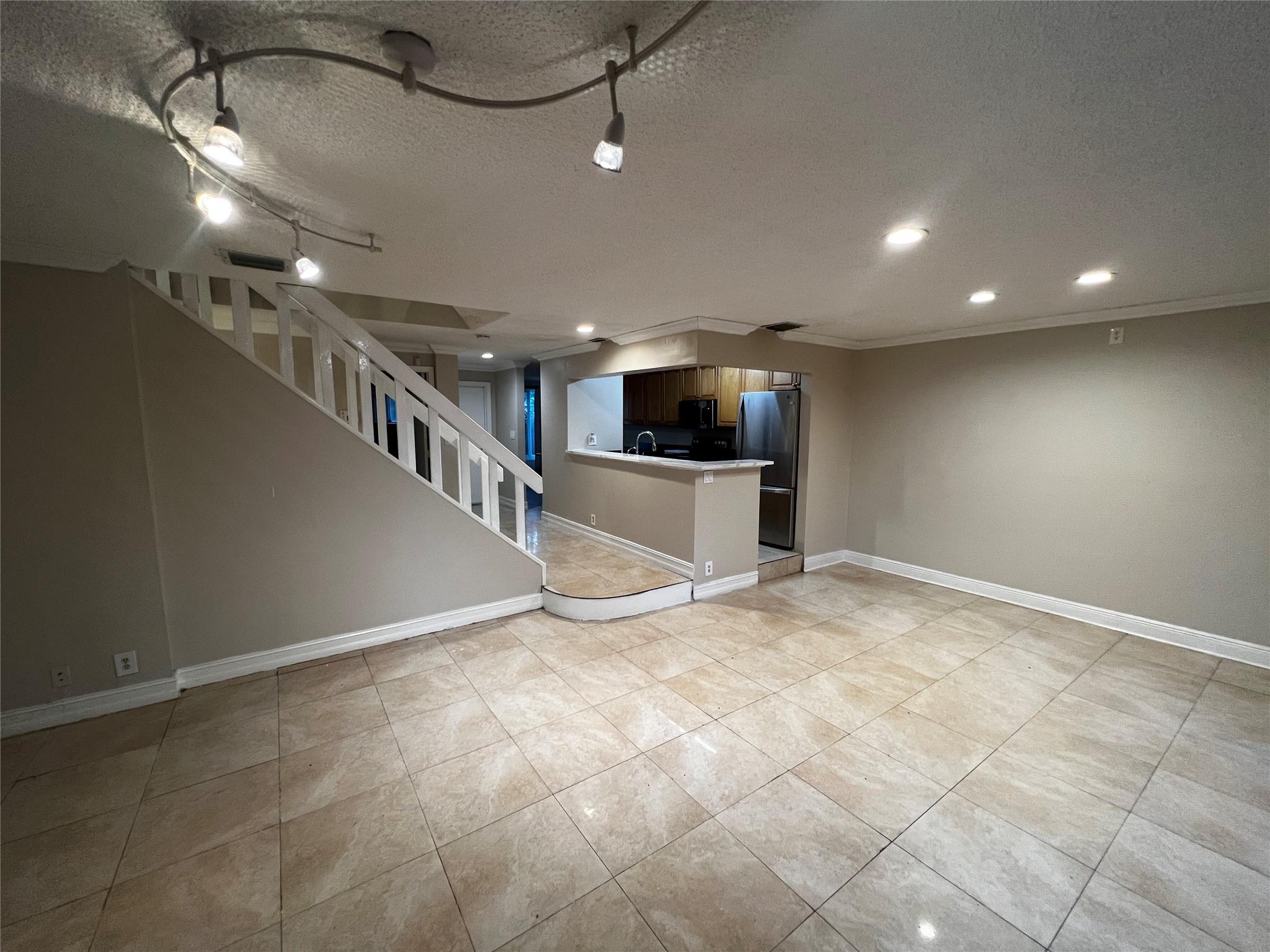 Townhouses At Jacaranda C - Residential Lease