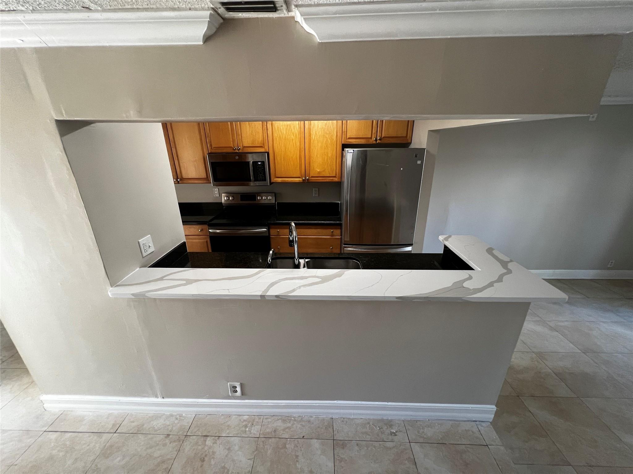 Townhouses At Jacaranda C - Residential Lease