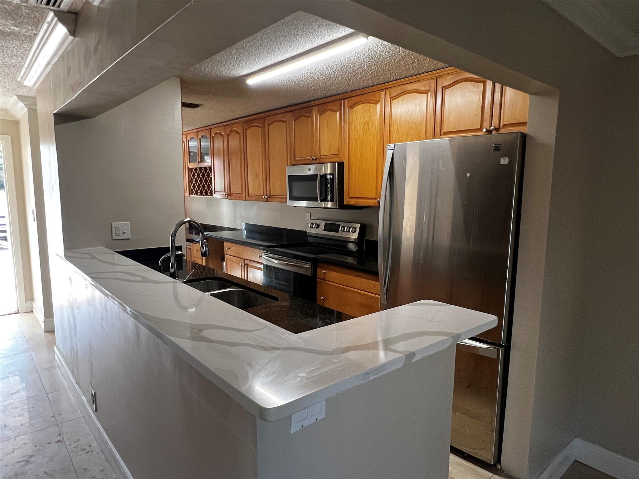 Townhouses At Jacaranda C - Residential Lease