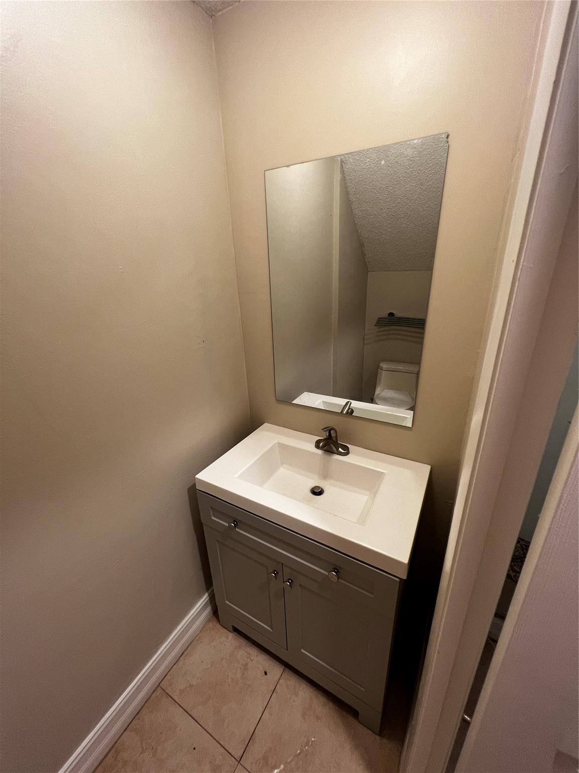 Townhouses At Jacaranda C - Residential Lease