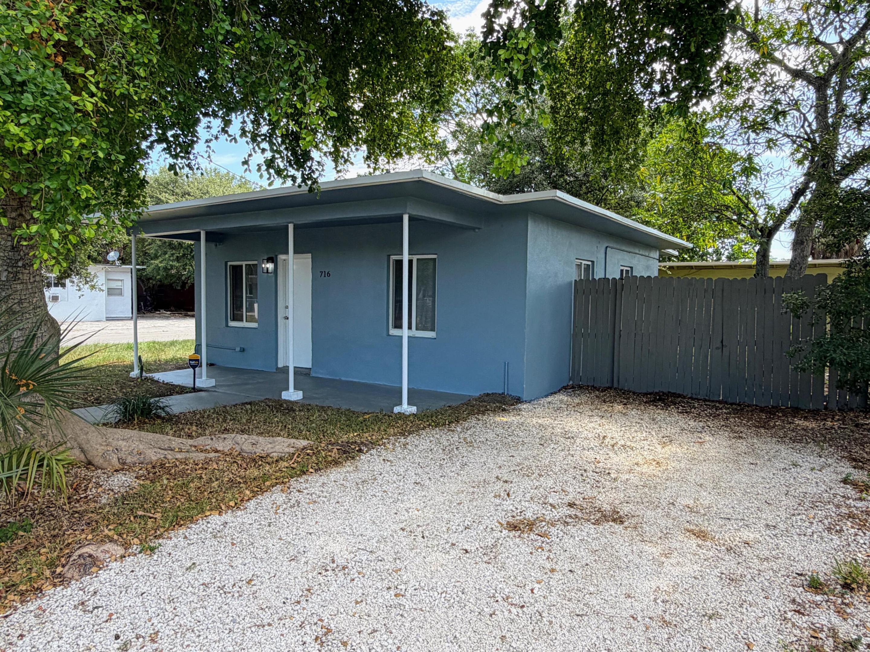 716 NW 17TH Avenue