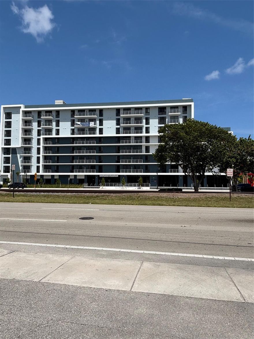 HUGE INVESTOR/DEVELOPER OPPORTUNITY*3 adjacent lots w/ separate folio numbers being sold together. 2117, 2125,& 2127 side by side lots on Polk St. Zoned DH-3. Residential/Commercial This zoning is for High Density Multi Use. Each lot is 5754 Sq. Ft. Combining for a generous 17,262 Sq Ft lot with the zoning capacity of 40 unit concept. There may be an opportunity for more units if the project goes vertical. Zoning permits up to 140ft possibility of 10 stories.  Additional uses are Self Storage Facility/ Hotel/Amusement/ Automotive sales and much much more. 2117 MLS Listing ID F10502637  2125 MLS Listing ID F10502216  2127 Listing ID F10502624 ****PLEASE DO NOT BOTHER THE TENANTS***  Zoning Requirements in supplements****NO SHOWINGS TILL EXECUTED CONTRACT****