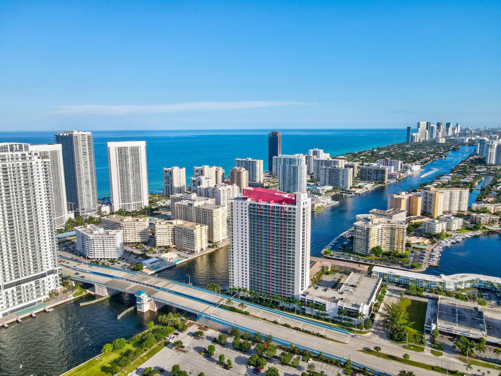 BEACHWALK CONDOMINIUM - Residential