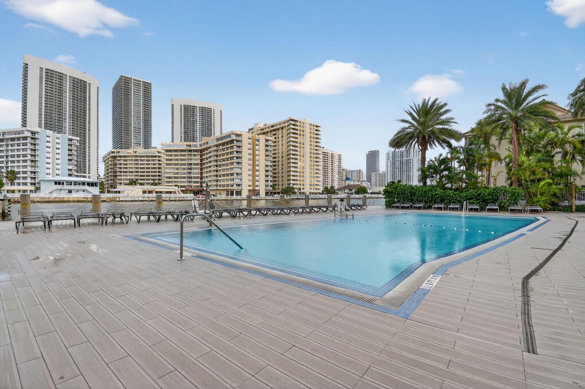 BEACHWALK CONDOMINIUM - Residential