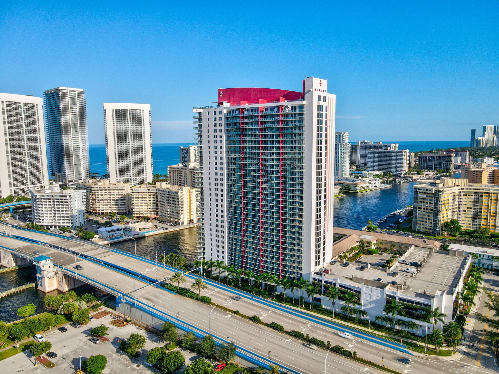 BEACHWALK CONDOMINIUM - Residential