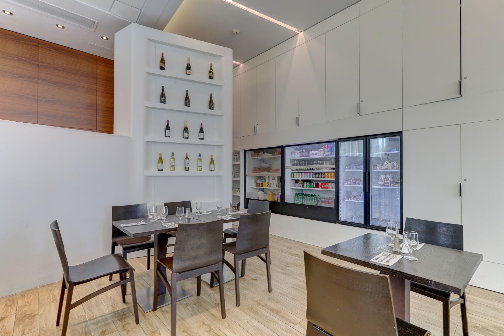 BEACHWALK CONDOMINIUM - Residential