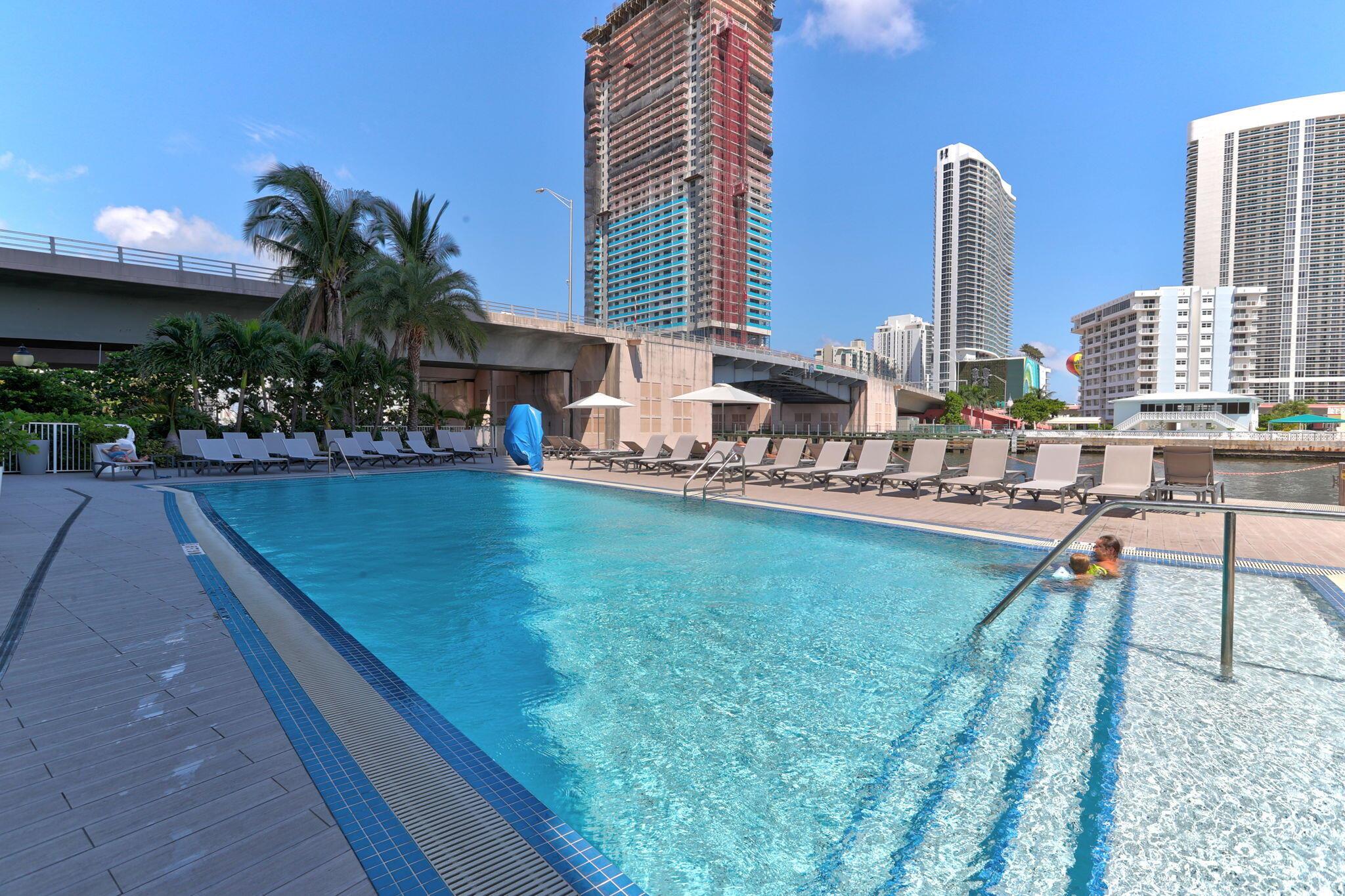 BEACHWALK CONDOMINIUM - Residential