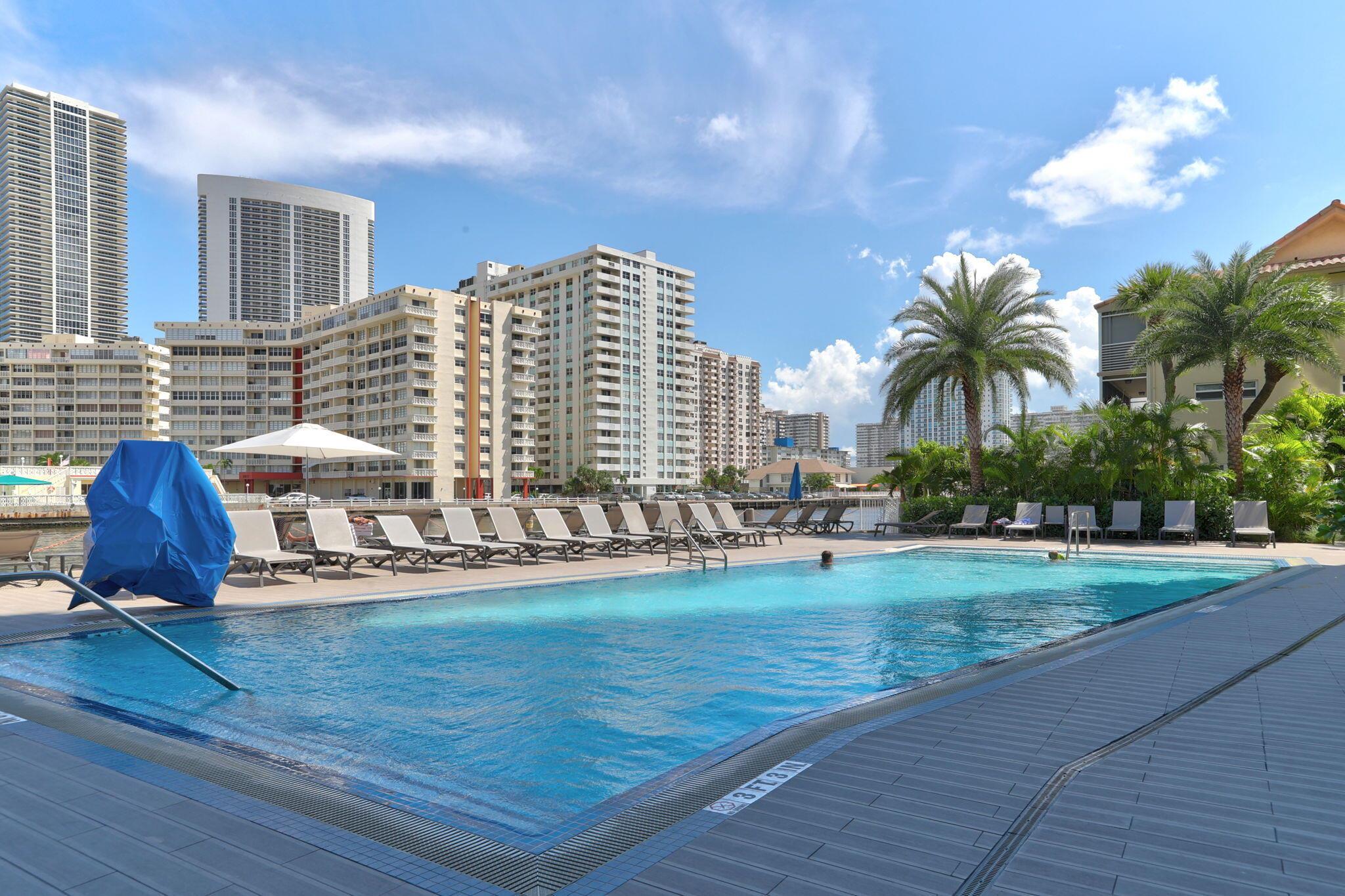BEACHWALK CONDOMINIUM - Residential