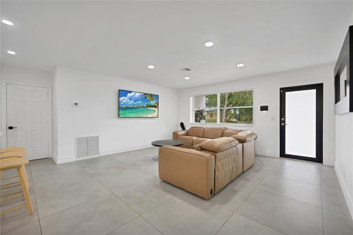 BOULEVARD HEIGHTS SEC TEN - Residential