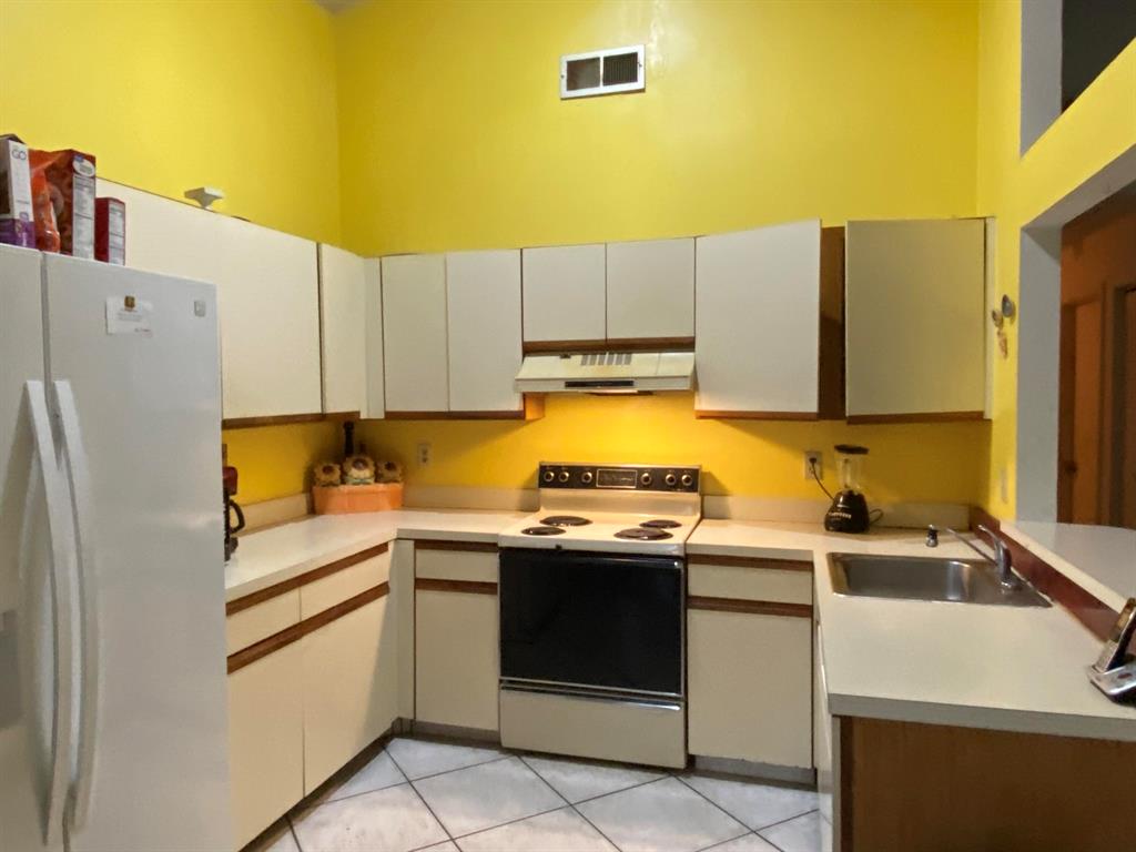 COUNTRY PARK AT BOCA RATON I - Residential