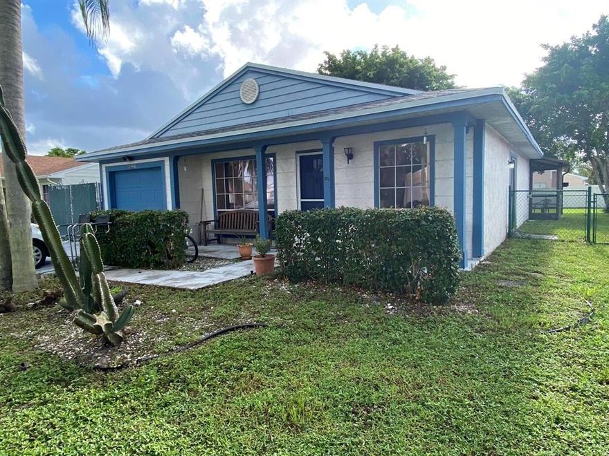 TRUE 3 BEDROOM 2 BATH W/GARAGE. EXTRA PARKIING 3 SPACES IN FROT AND FENCED PAD FOR YOUR BOAT. POLYETHYLENE PLUMBING HAS BEEN REPLACED. FRIDGE/DISHWASHER/GARBARGE DISP/HOW WATER HTR REPLACED APPROX 2 YEARS. AC 2 YEARS.  ROOF APPROX 15 YRS.
HOME WELL MAINTAINED. save $ on purchase UPGRADE TO YOUR TASTE. 
LARGE MASTER WITH 2 CLOSETS.
HOME ON END OF STREET.