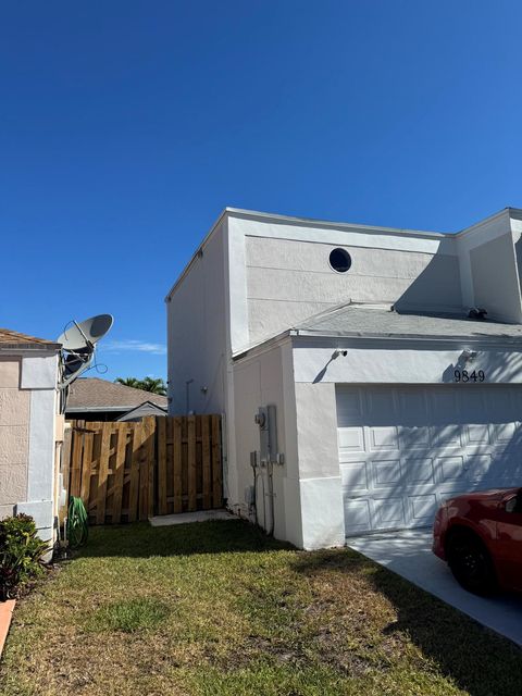 9849 SW 222nd Terrace Cutler Bay FL 33190