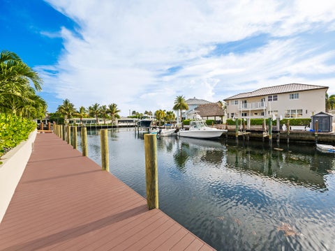 Tiny photo for 3711 NE 27th Avenue, Lighthouse Point, FL 33064 (MLS # B26050045)