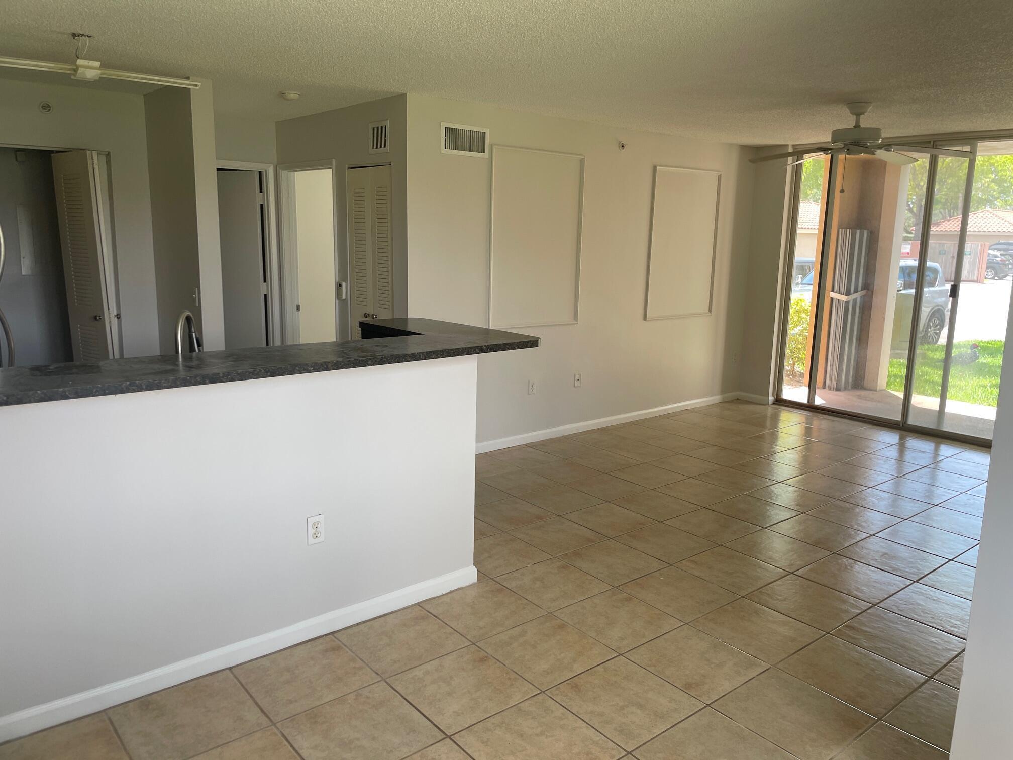 ST ANDREWS AT BOYNTON BEA - Residential Lease