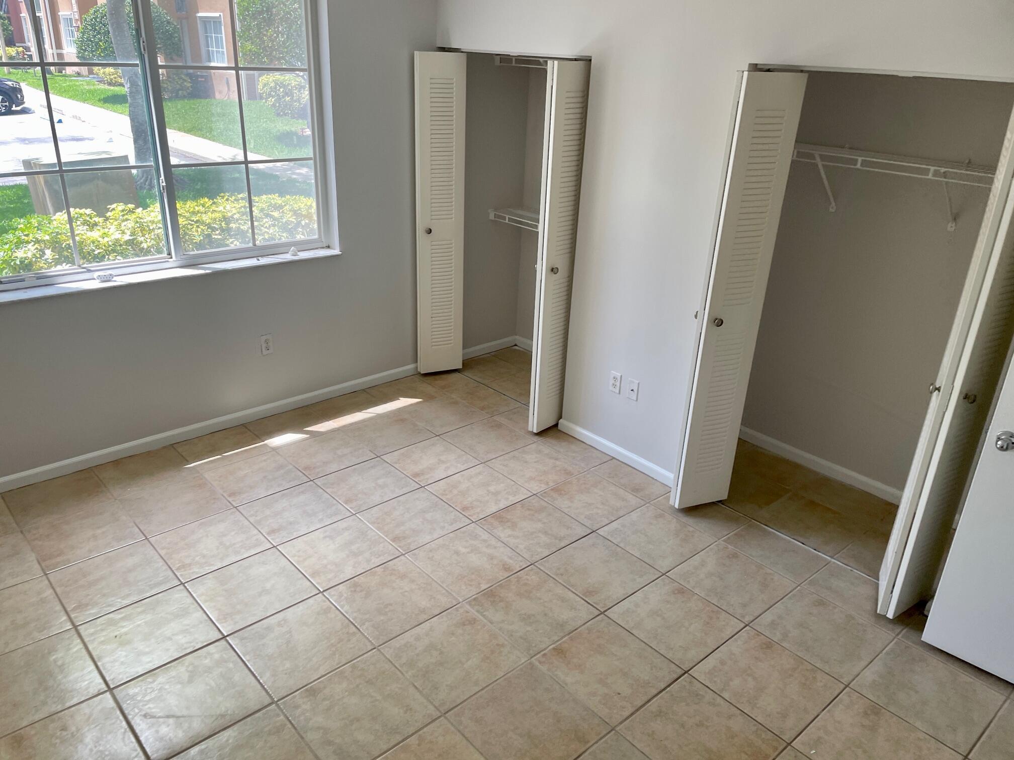 ST ANDREWS AT BOYNTON BEA - Residential Lease