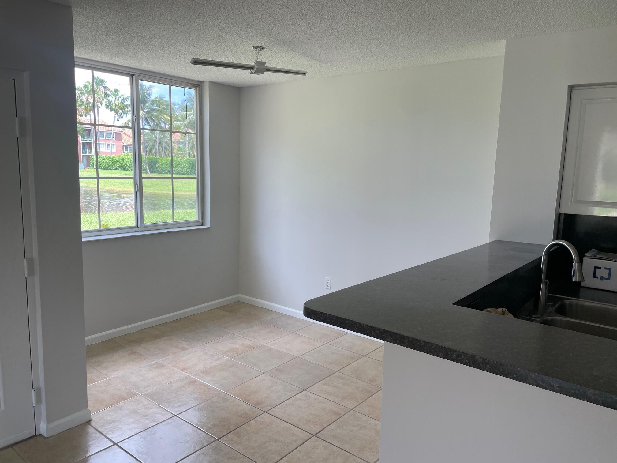 ST ANDREWS AT BOYNTON BEA - Residential Lease