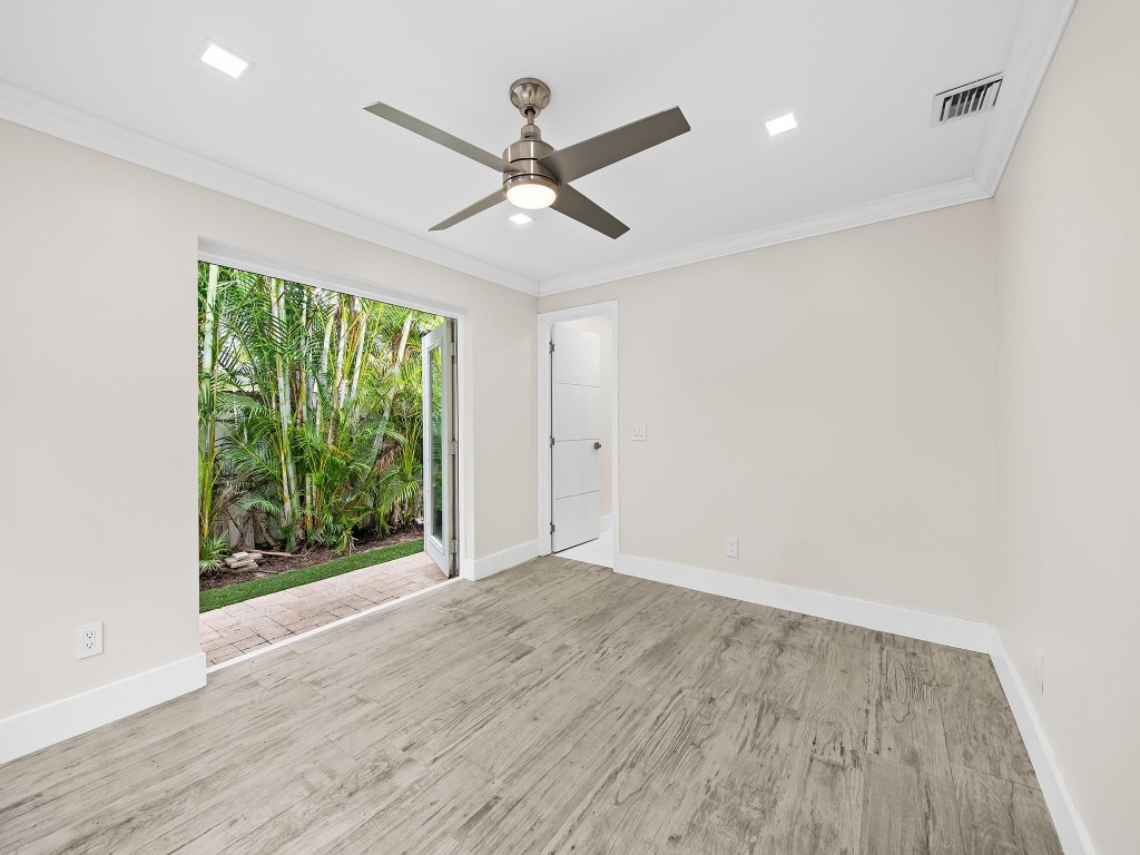 Macarthur Park 19-31 B - Residential