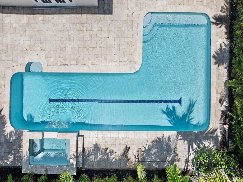 Macarthur Park 19-31 B - Residential