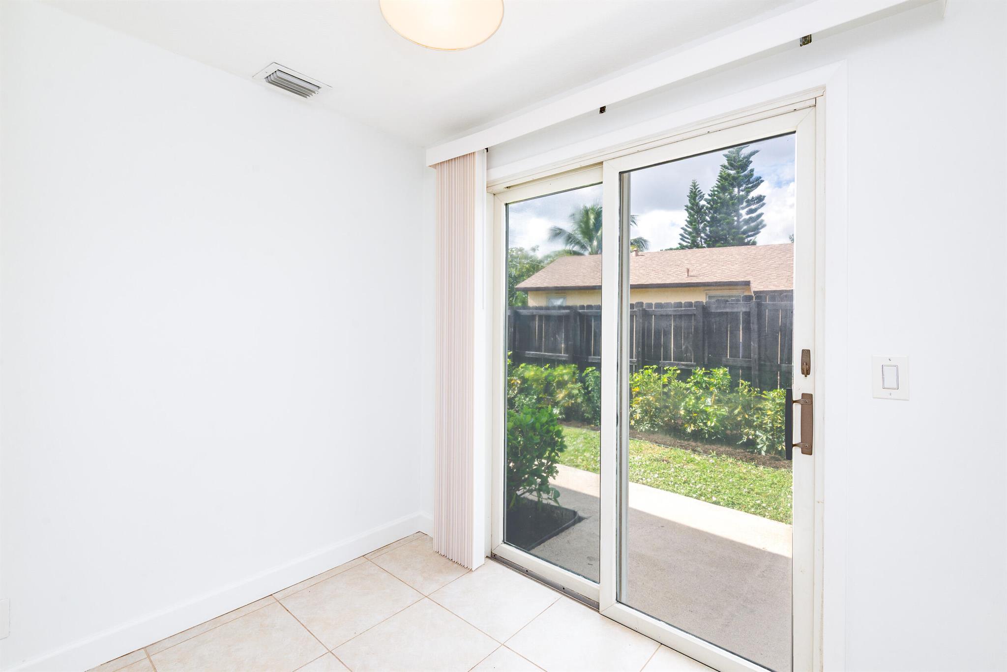 BOCA RATONE HGHTS - Residential Lease