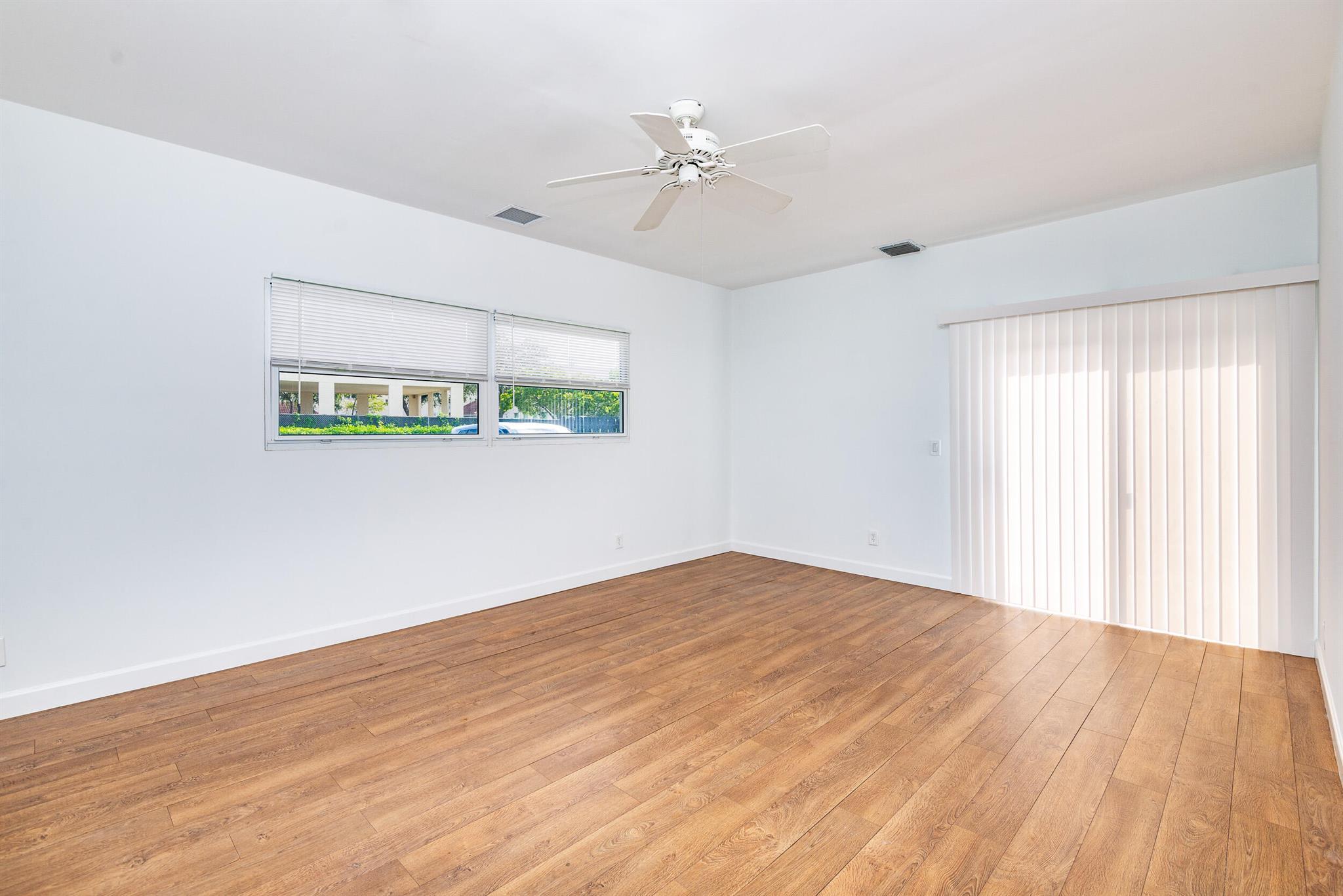 BOCA RATONE HGHTS - Residential Lease