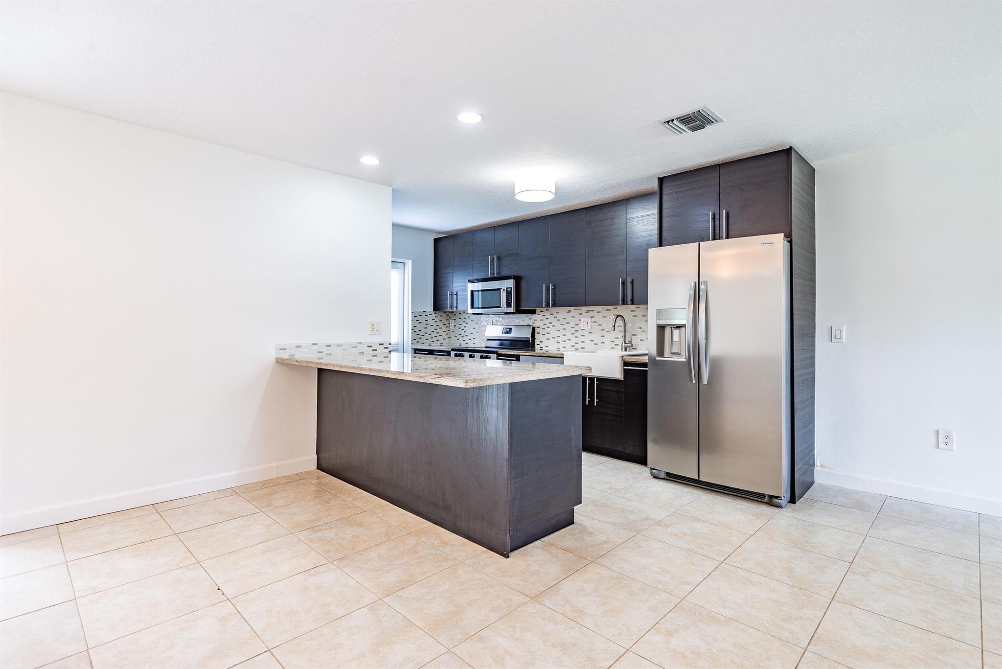 BOCA RATONE HGHTS - Residential Lease