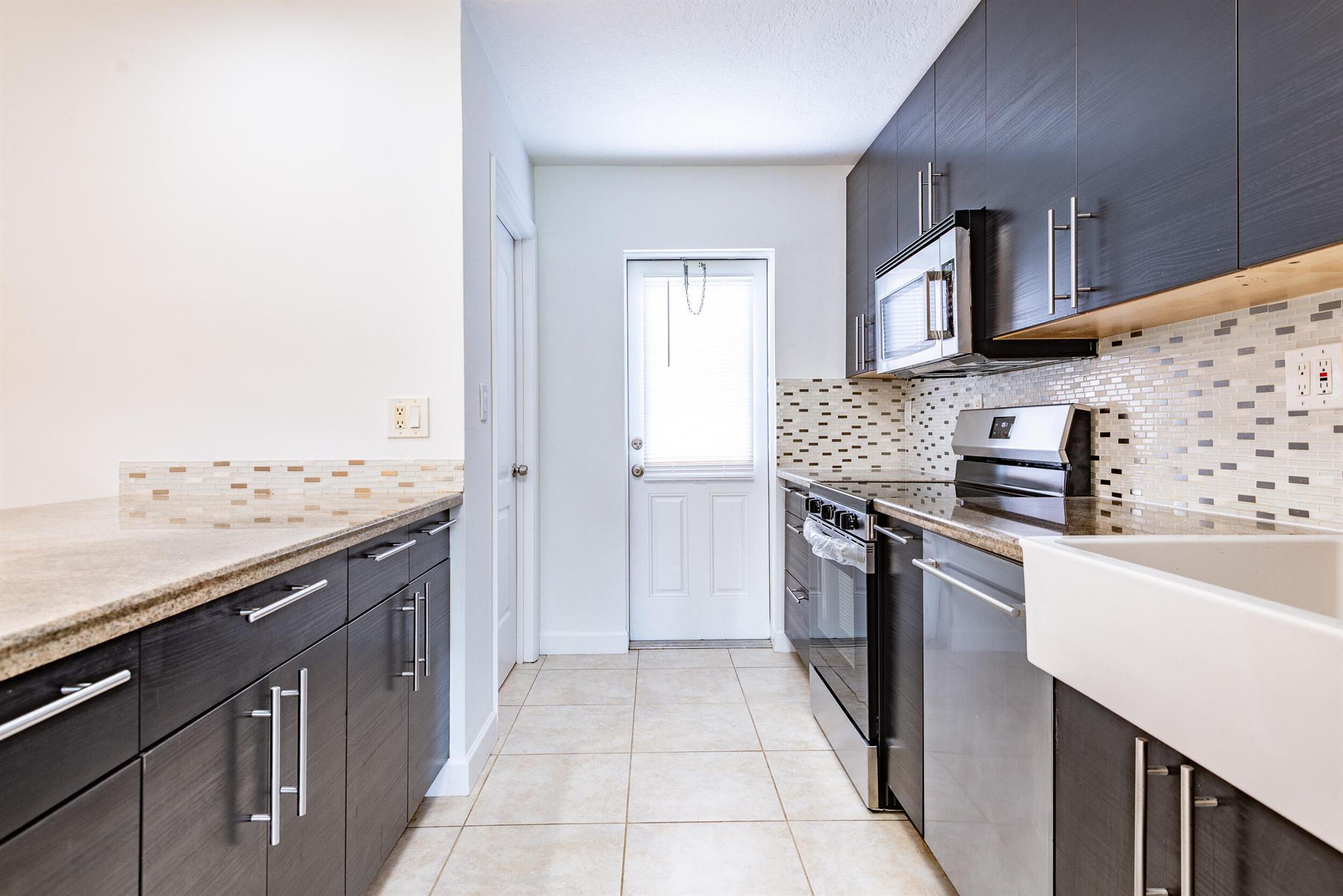 BOCA RATONE HGHTS - Residential Lease