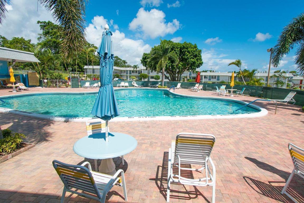 MURRY HILLS APT BLDG CONDO - Residential Lease