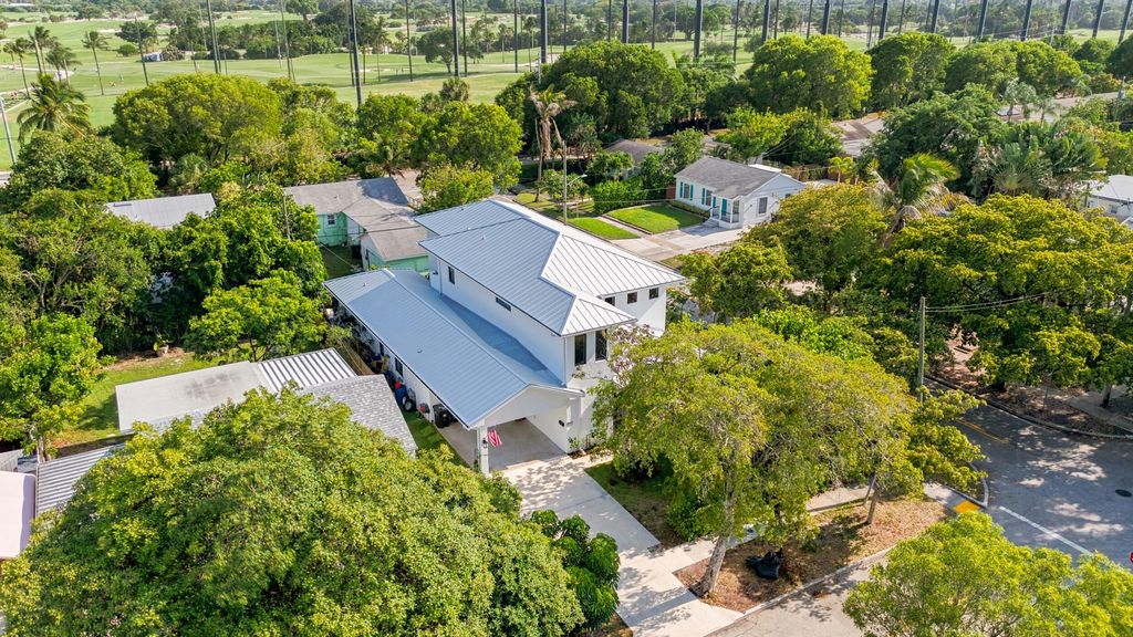 Photo of 740 Winters Street, West Palm Beach, FL 33405 (MLS # B26042574)