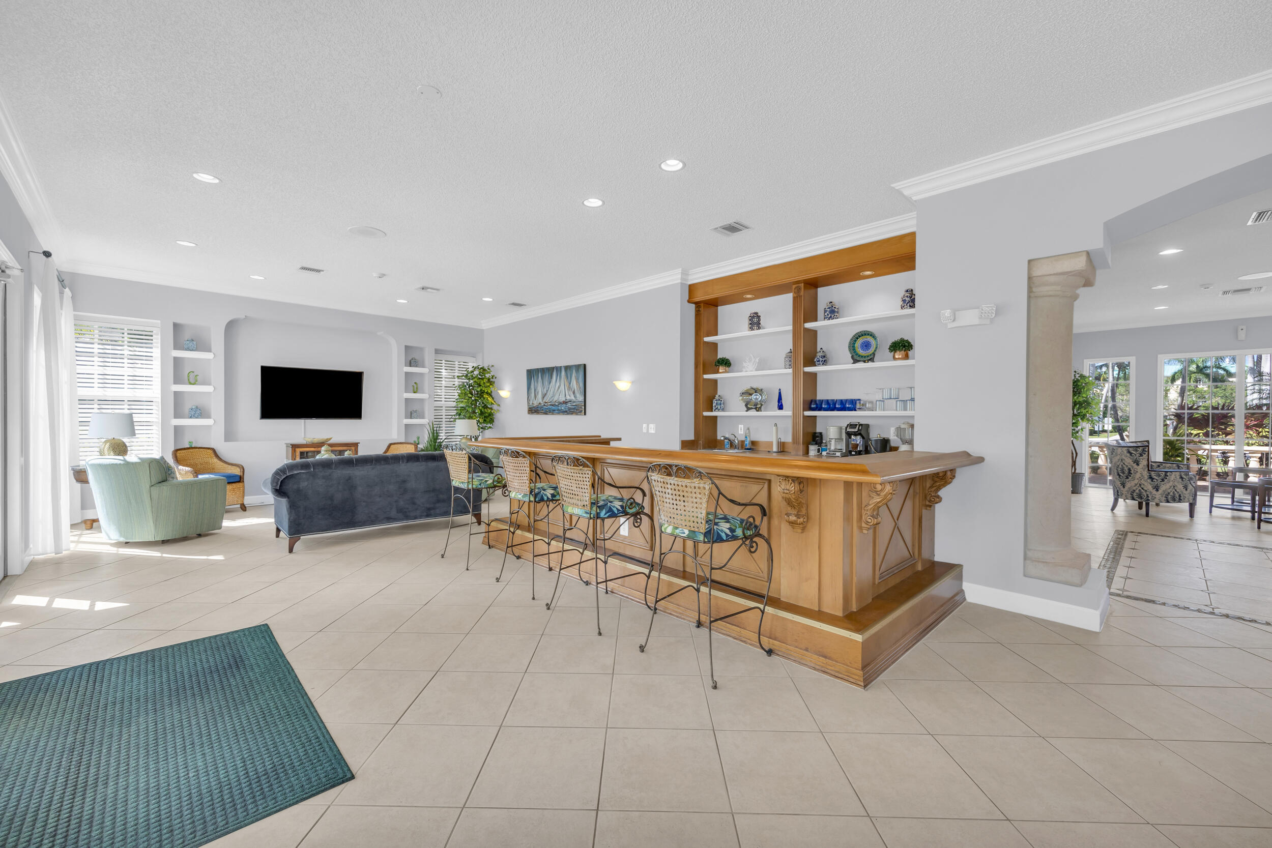 LIGHTHOUSE COVE AT TEQUESTA CONDO - Residential