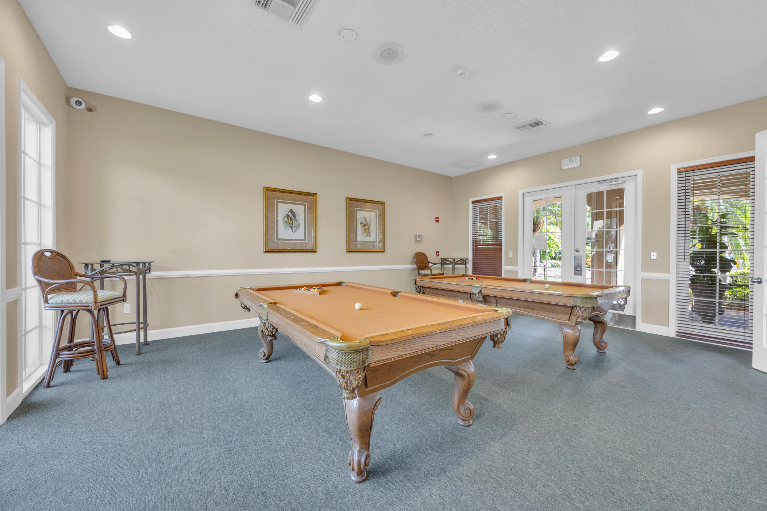 LIGHTHOUSE COVE AT TEQUESTA CONDO - Residential