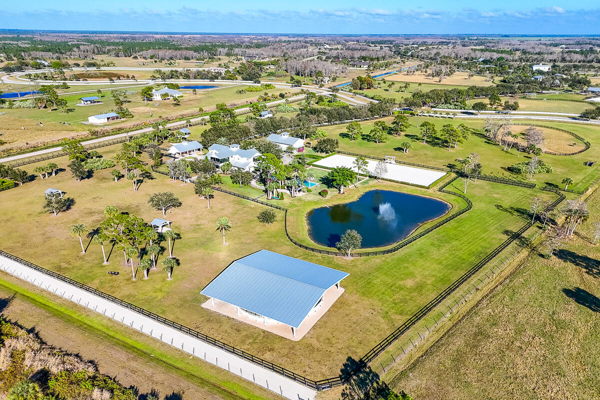 TRAILSIDE - Residential