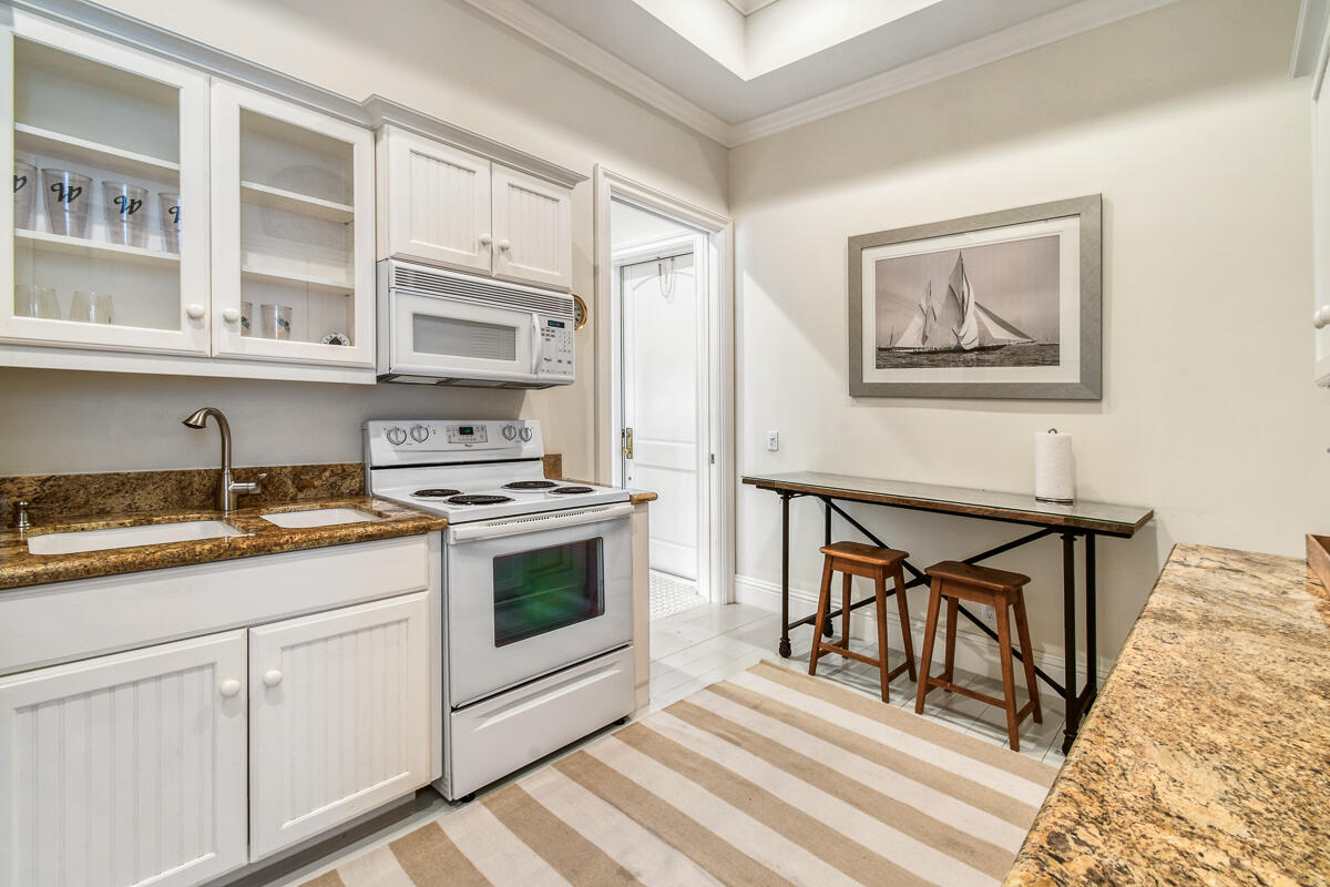 TRAILSIDE - Residential