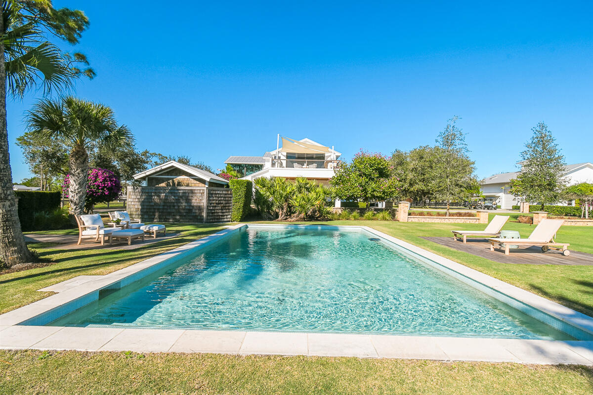 TRAILSIDE - Residential