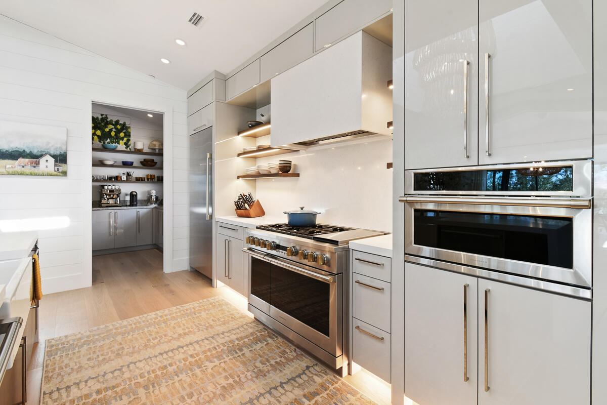 TRAILSIDE - Residential