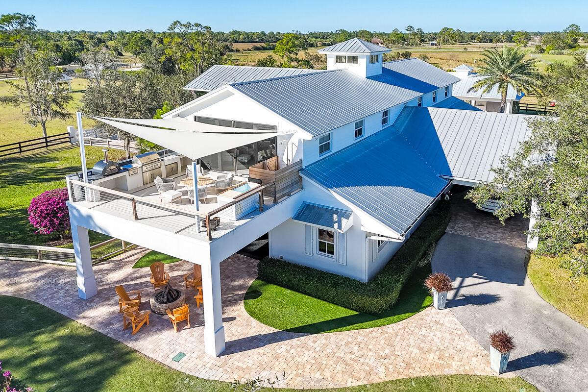 2541 SW Trailside Path