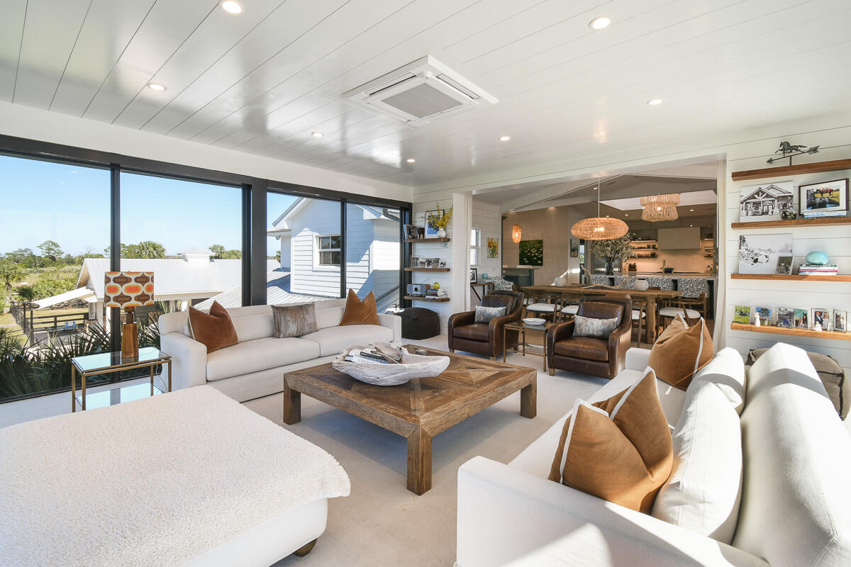 TRAILSIDE - Residential