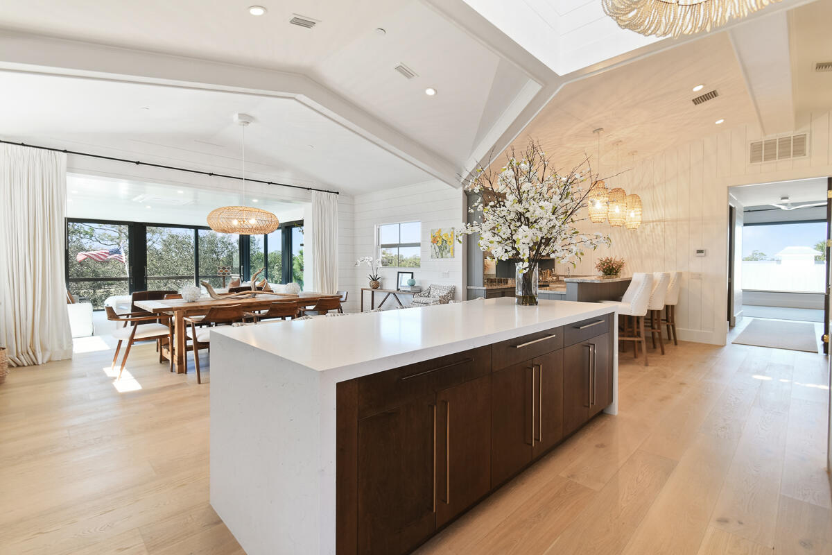 TRAILSIDE - Residential