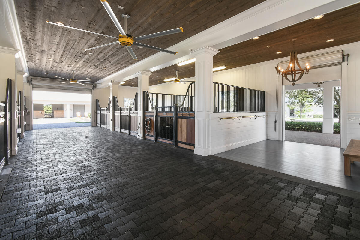 TRAILSIDE - Residential