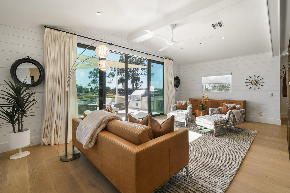 TRAILSIDE - Residential