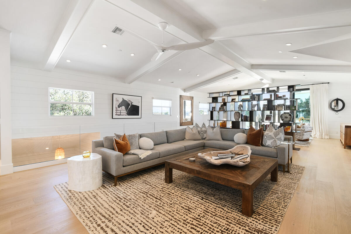 TRAILSIDE - Residential